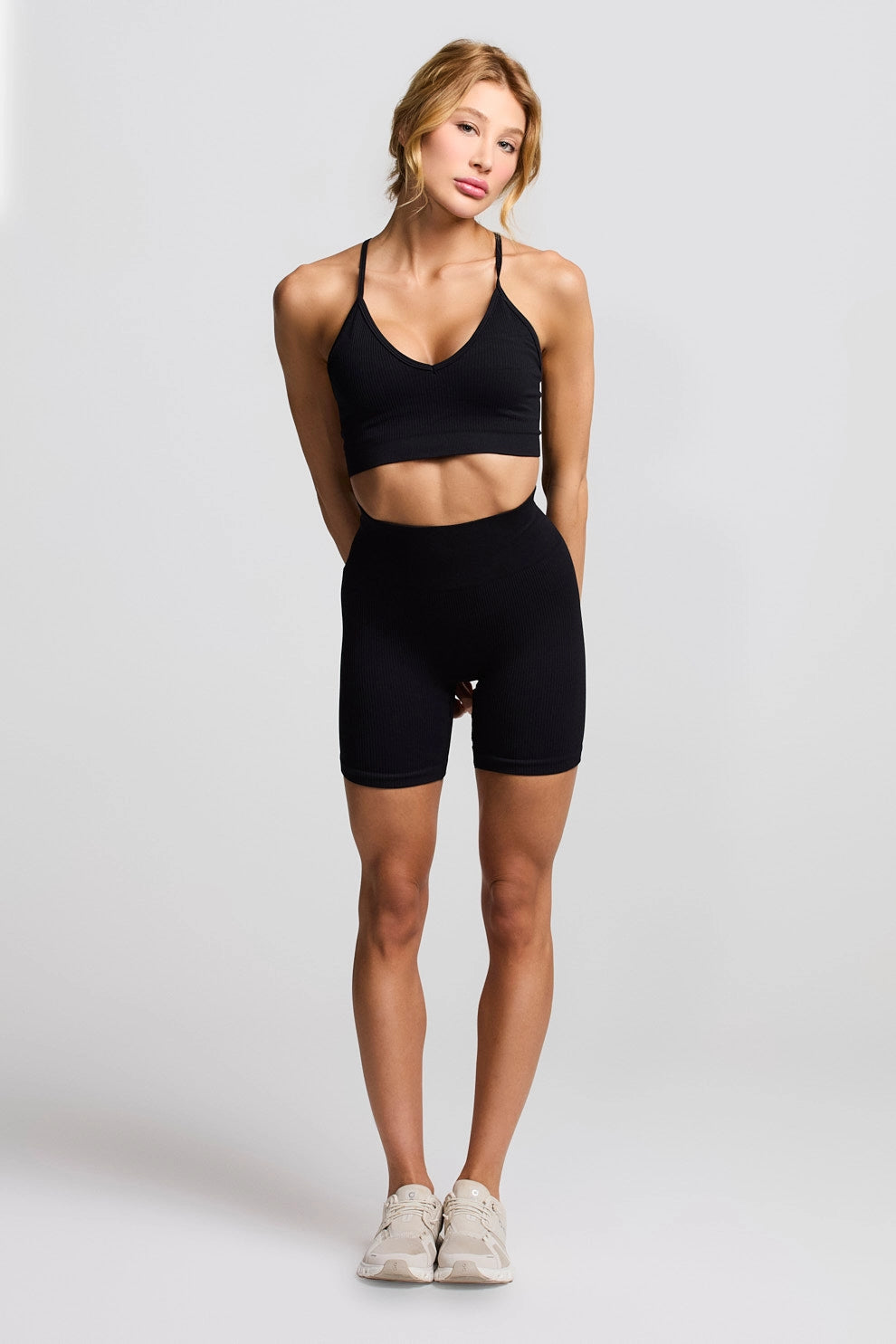 Top Essence Preto