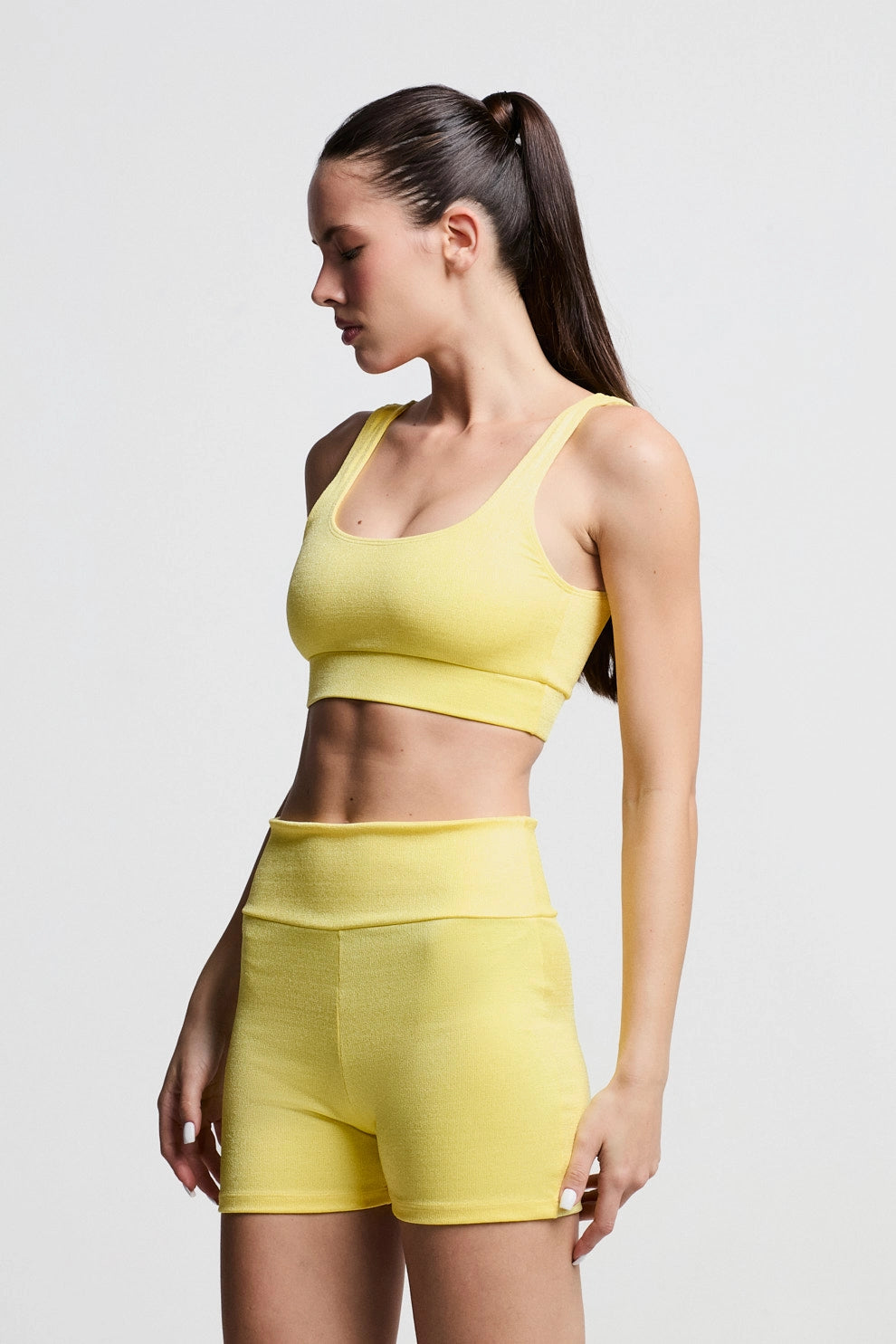 Shorts Lou Amarelo