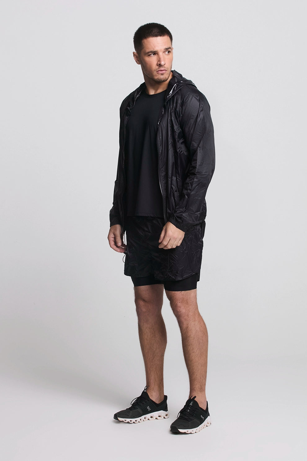 Shorts Runner Preto