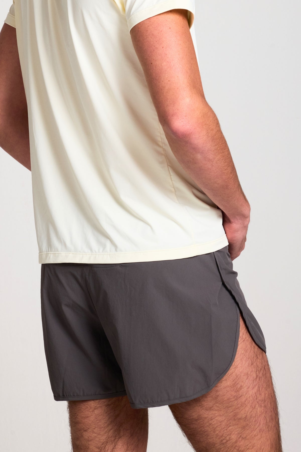 Shorts Runner Flex Chumbo