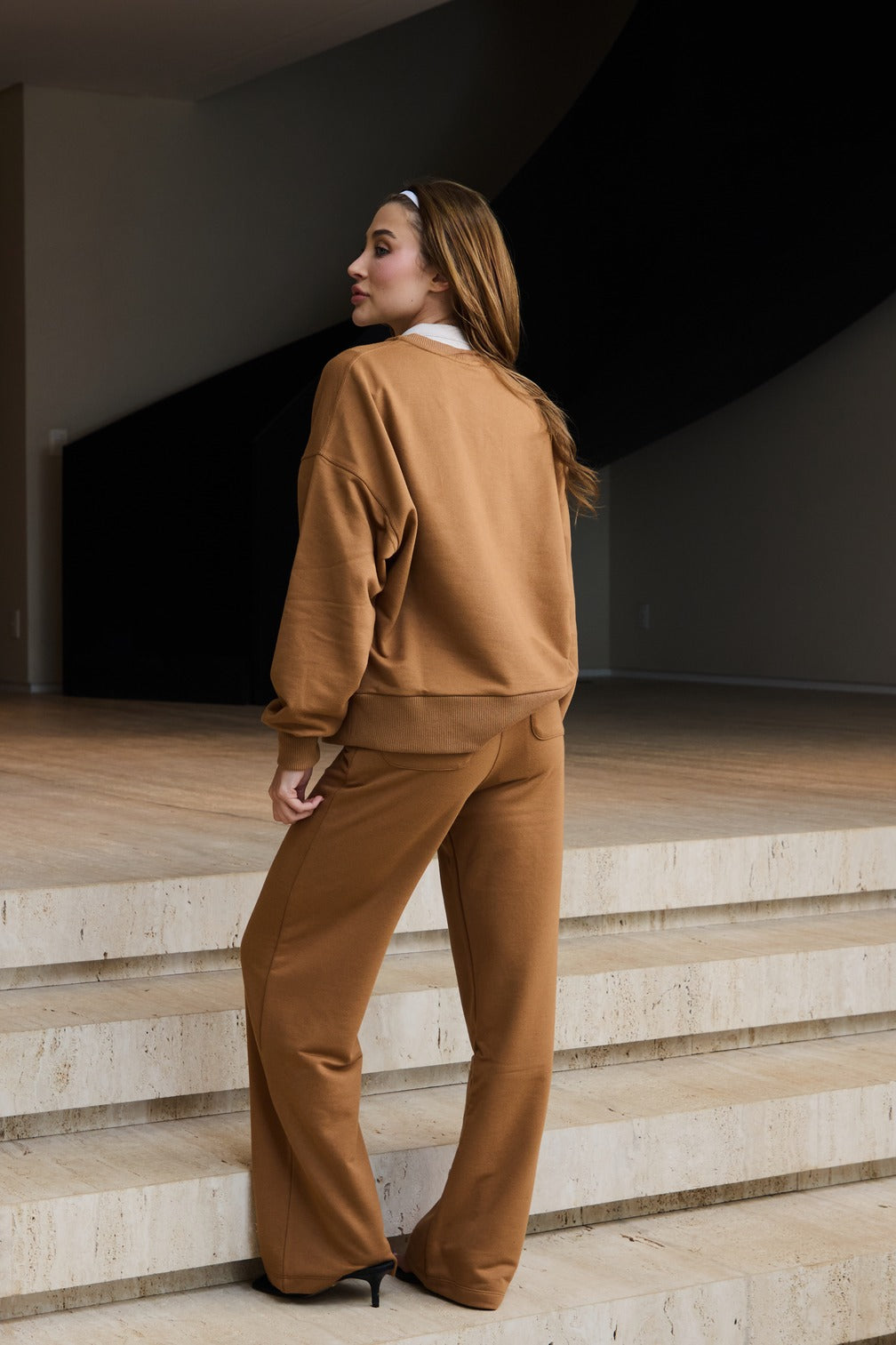 Calça Ease Moletom Avelã